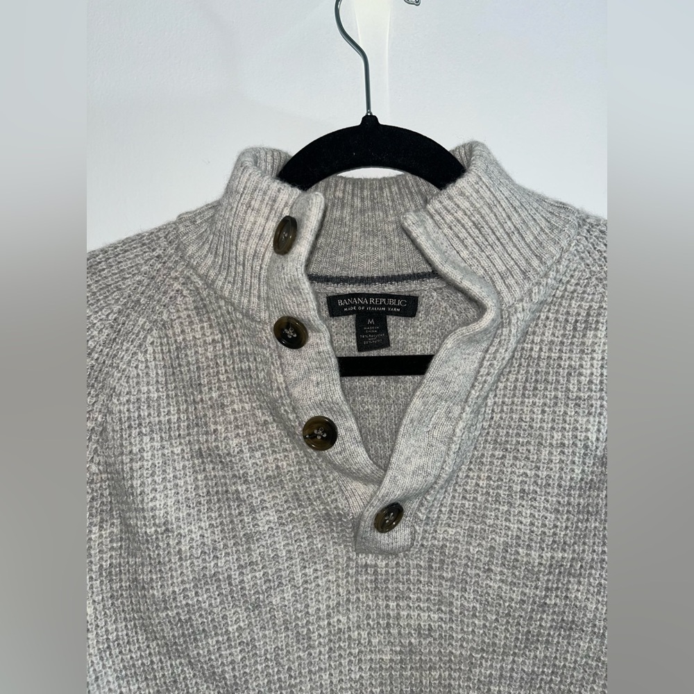 Banana Republic Pierro Light Gray Wool Men's Sweater - Picture 5 of 6